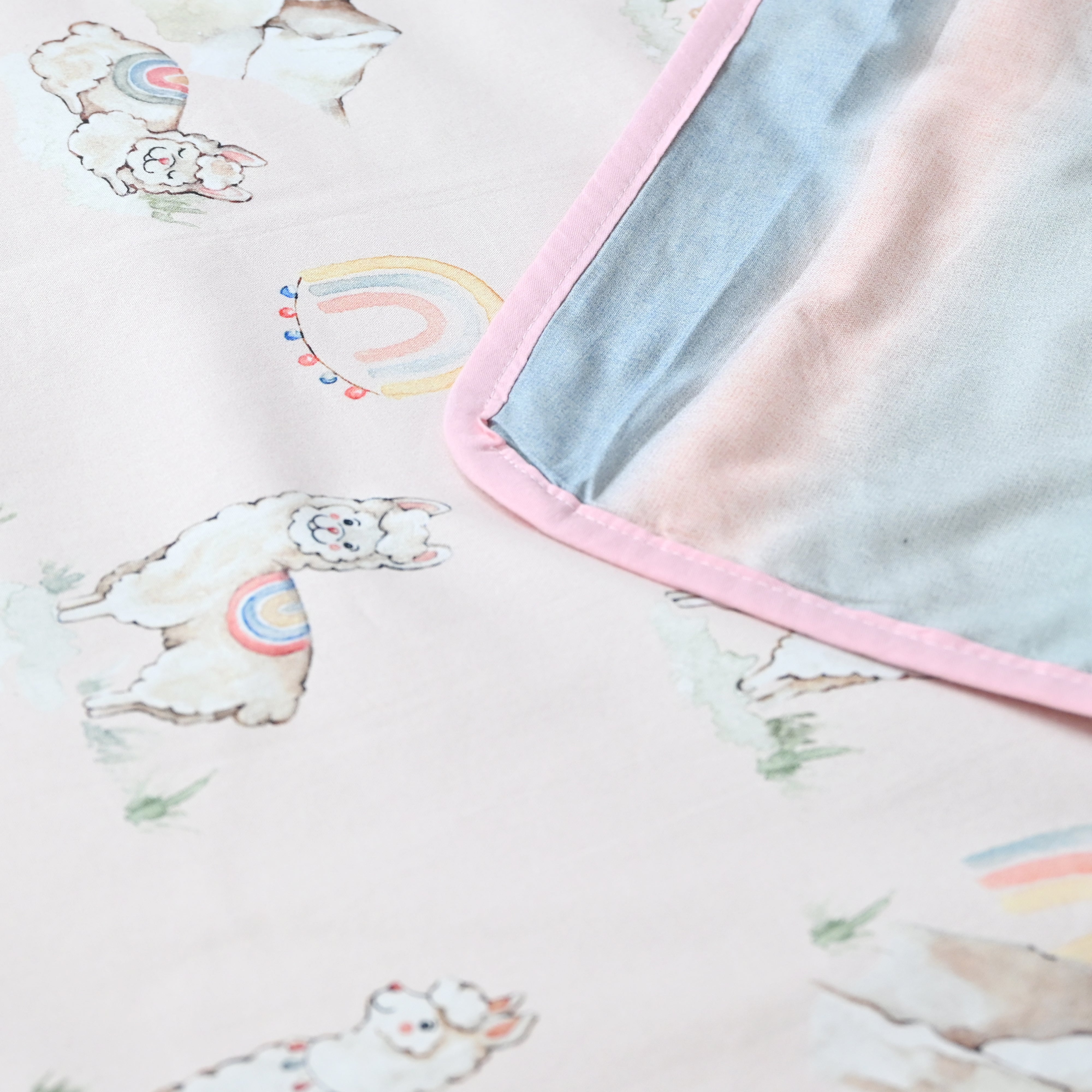 Ooh la Llama Reversible Blanket