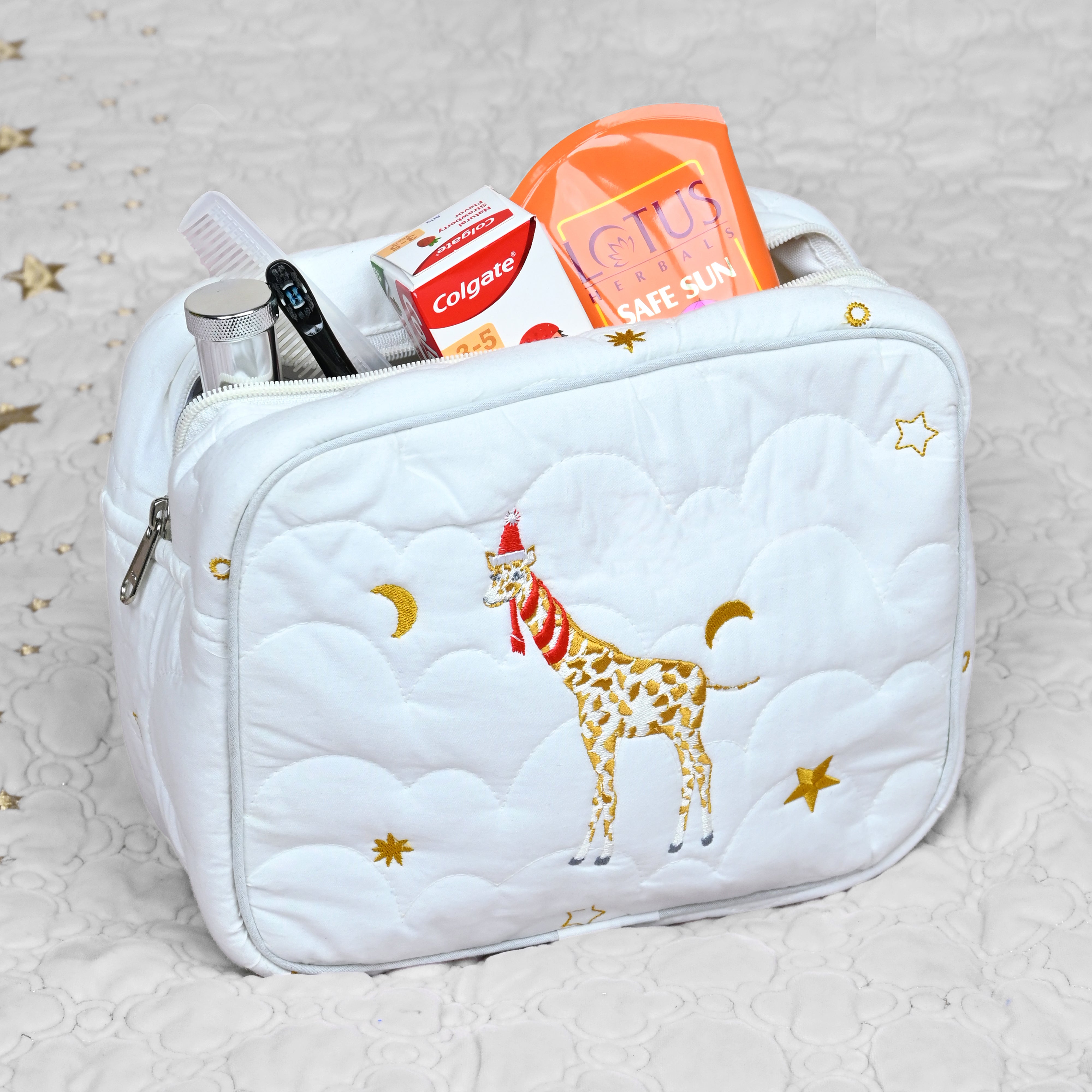 Giraffe Safari Carry - All Pouch