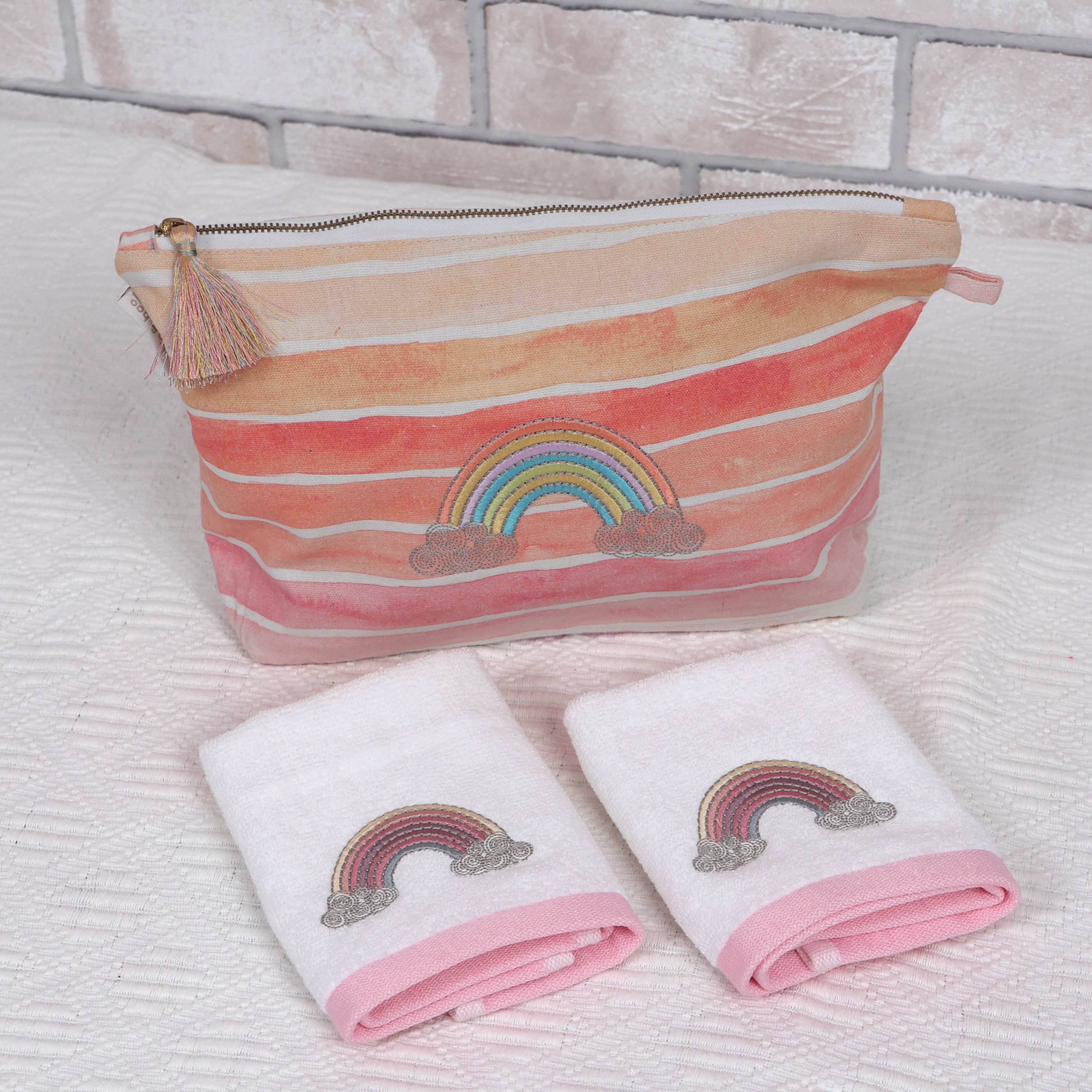 Dream A Little Dream - Pouch & Face Towels Bundle