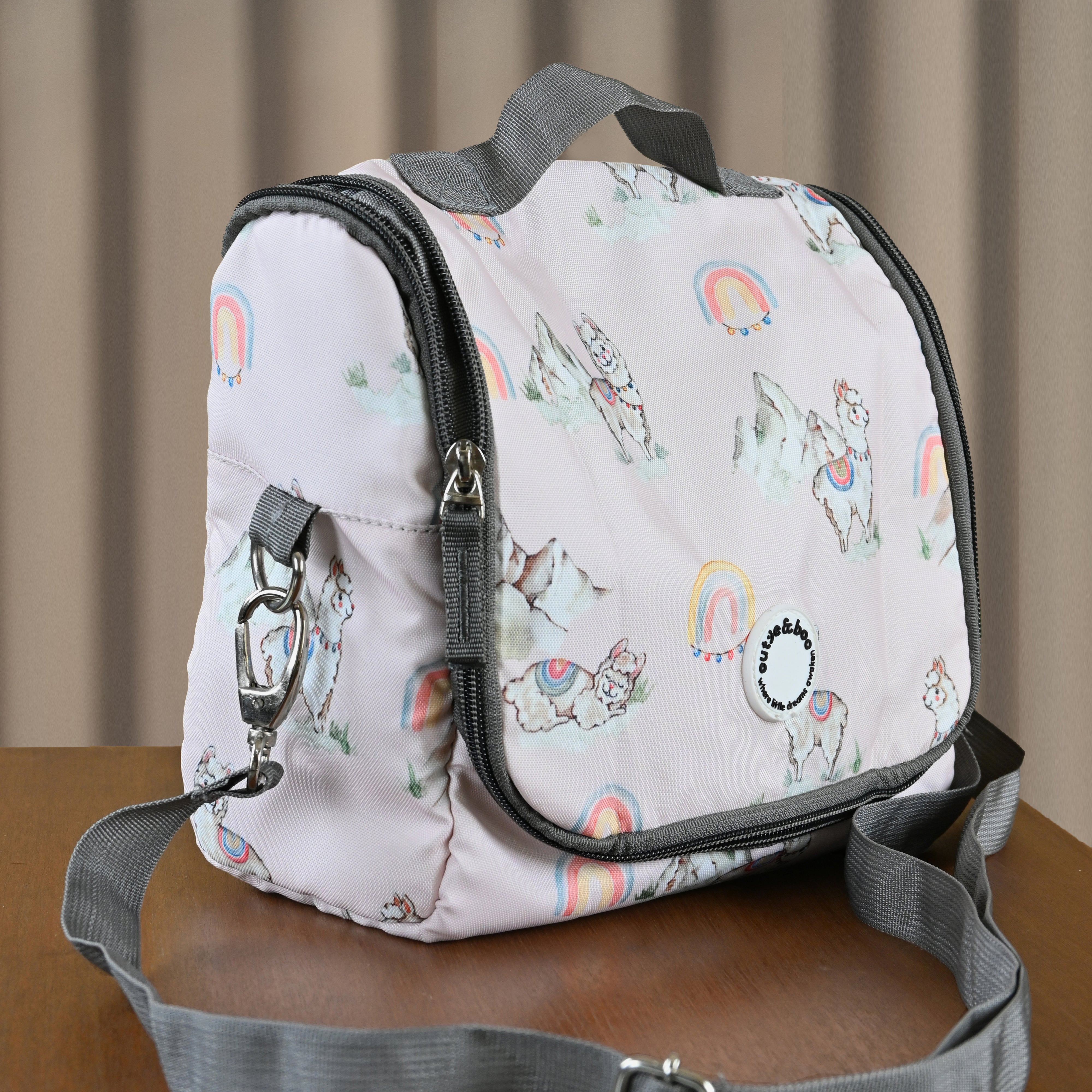 Ooh La Llama Lunch Bag