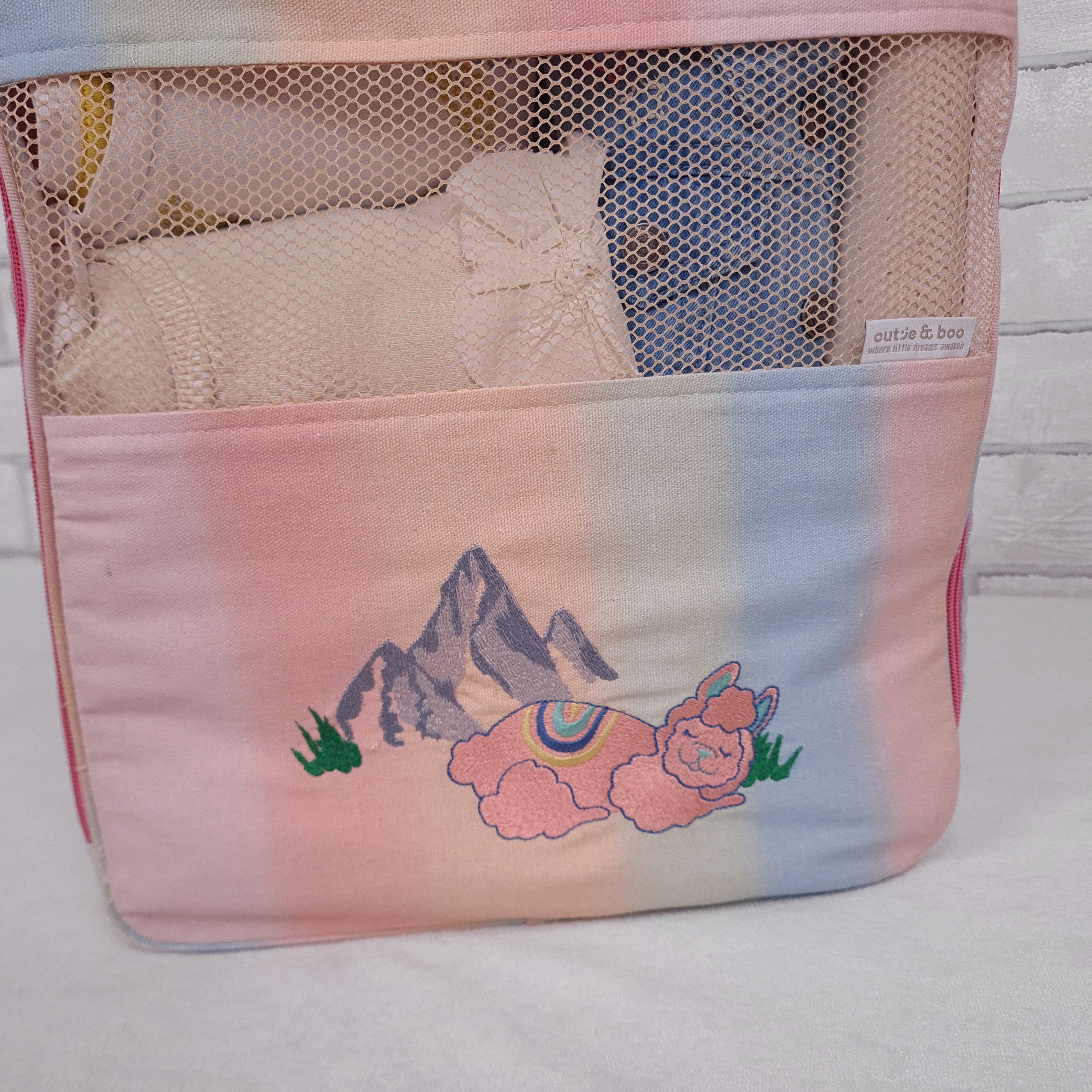 Ooh La Llama Organizer Bag