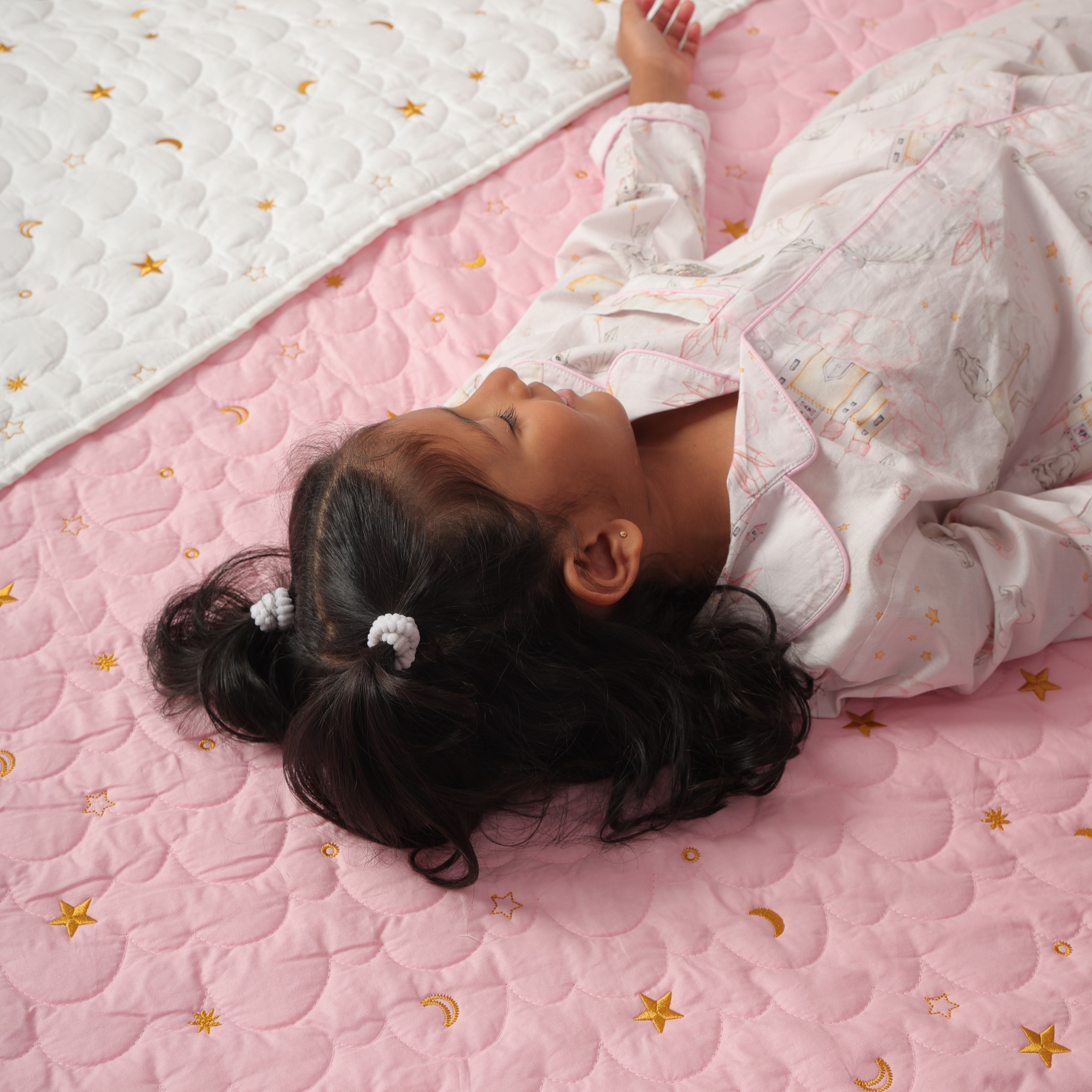 Dream A Little Dream Baby Pink Bedspread Set