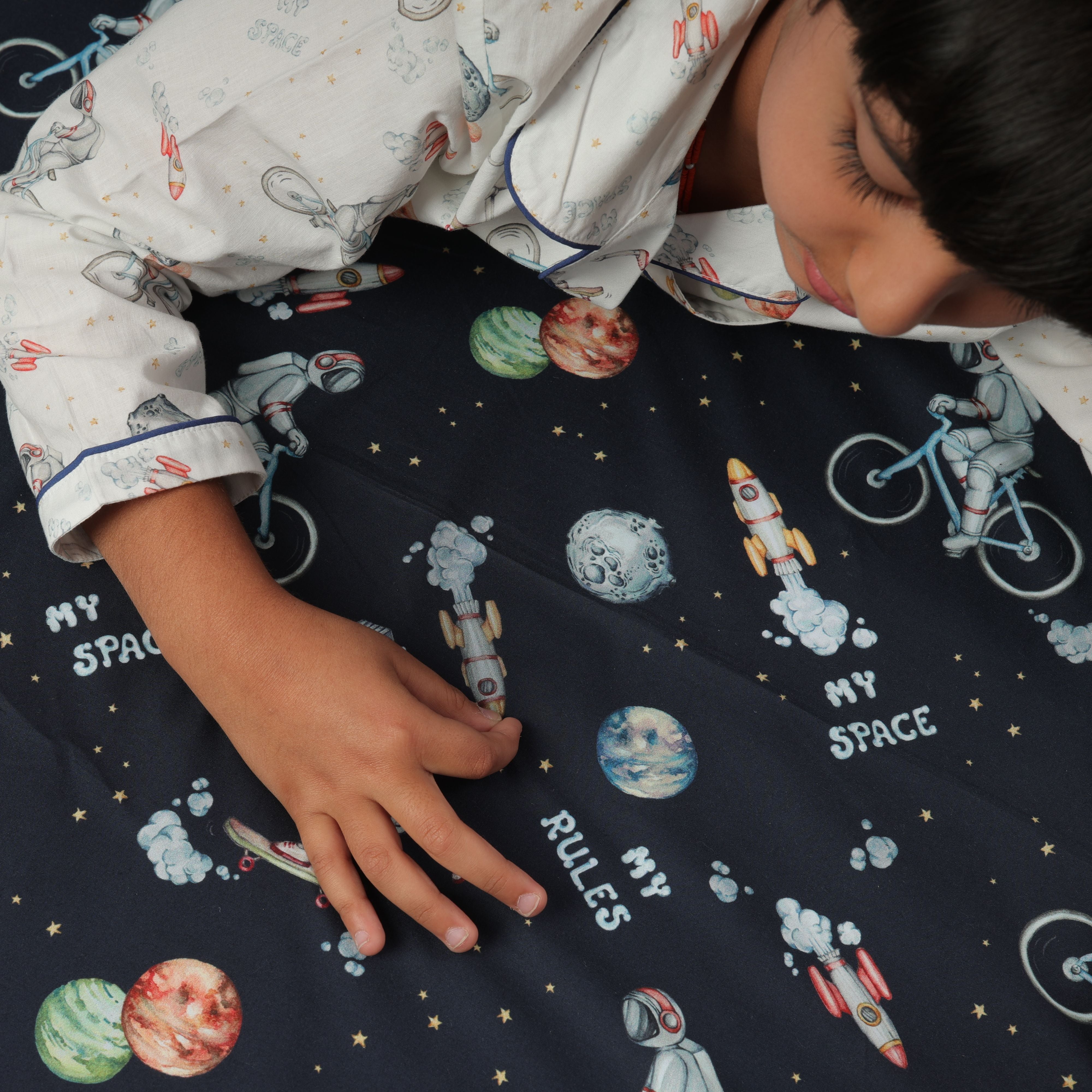 To The Moon And Back Bed Sheet