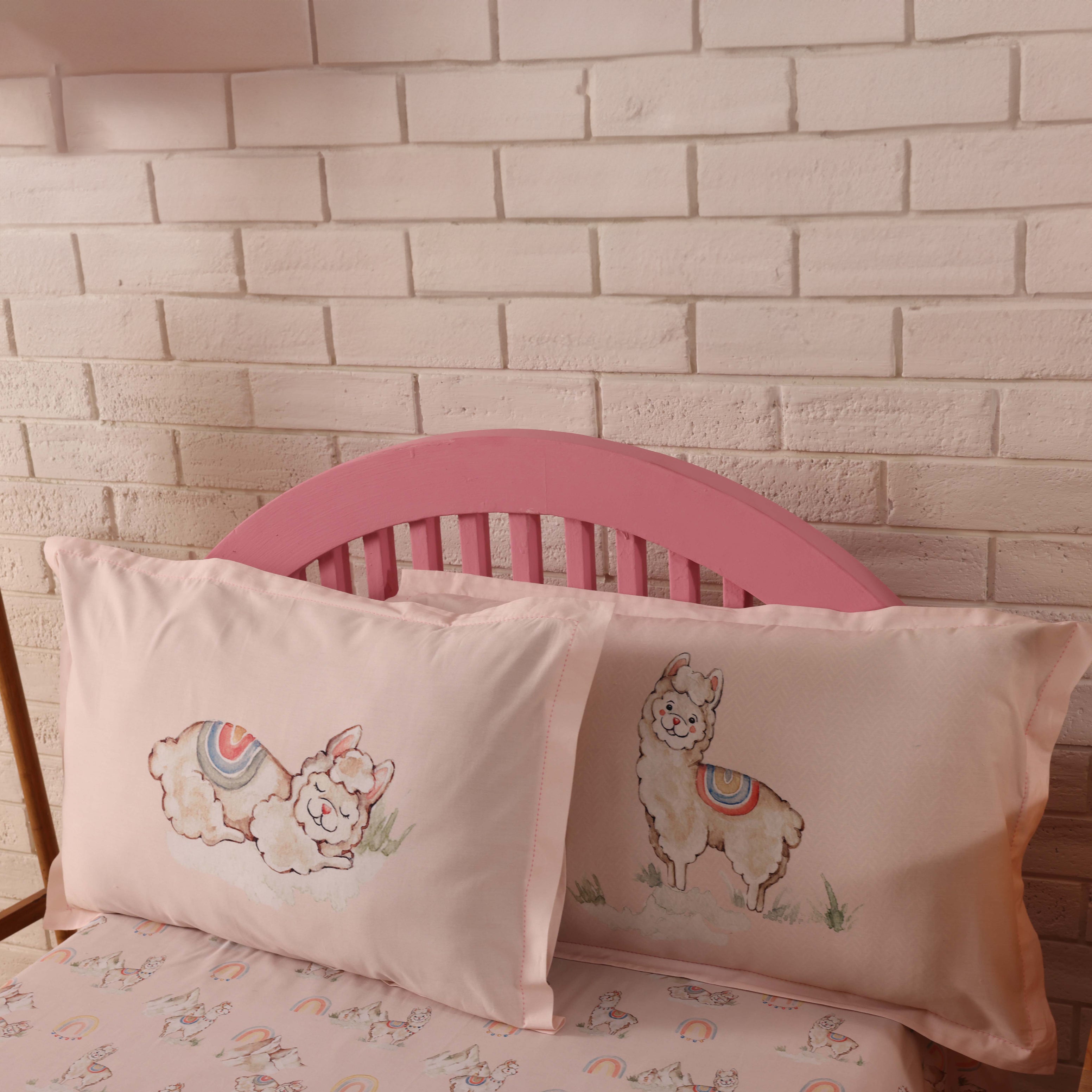 Ooh La Llama Duvet Set